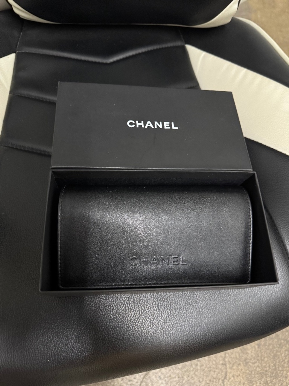 CHANEL 5435-A SQUARE SUNGLASSES BLACK GOLD OMBRE GRAY LENS - Picture 10 of 10